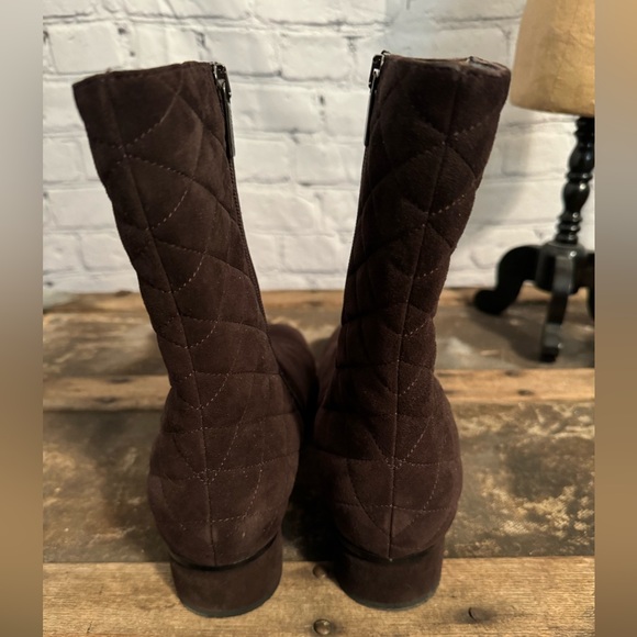 Aquatalia | Lilli Quilted Brown Suede Bootie | Sz 12 - Picture 2 of 8